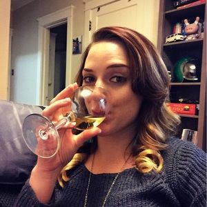 Meet your Posher, Helen